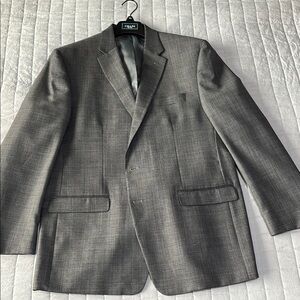 Chaps Gray Blazer with Notched Lapels and Structured Shoulders